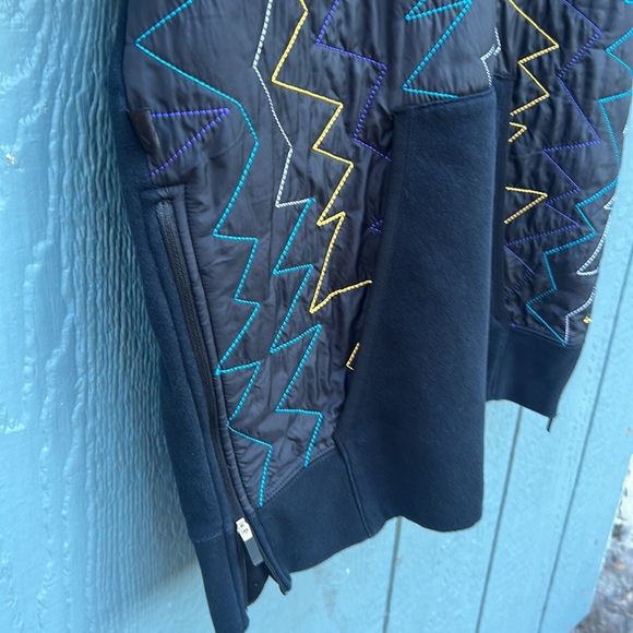 Air Jordan NWOT quilted embroidered short sleeve hoody eye catching men’s sz M - Picture 5 of 12